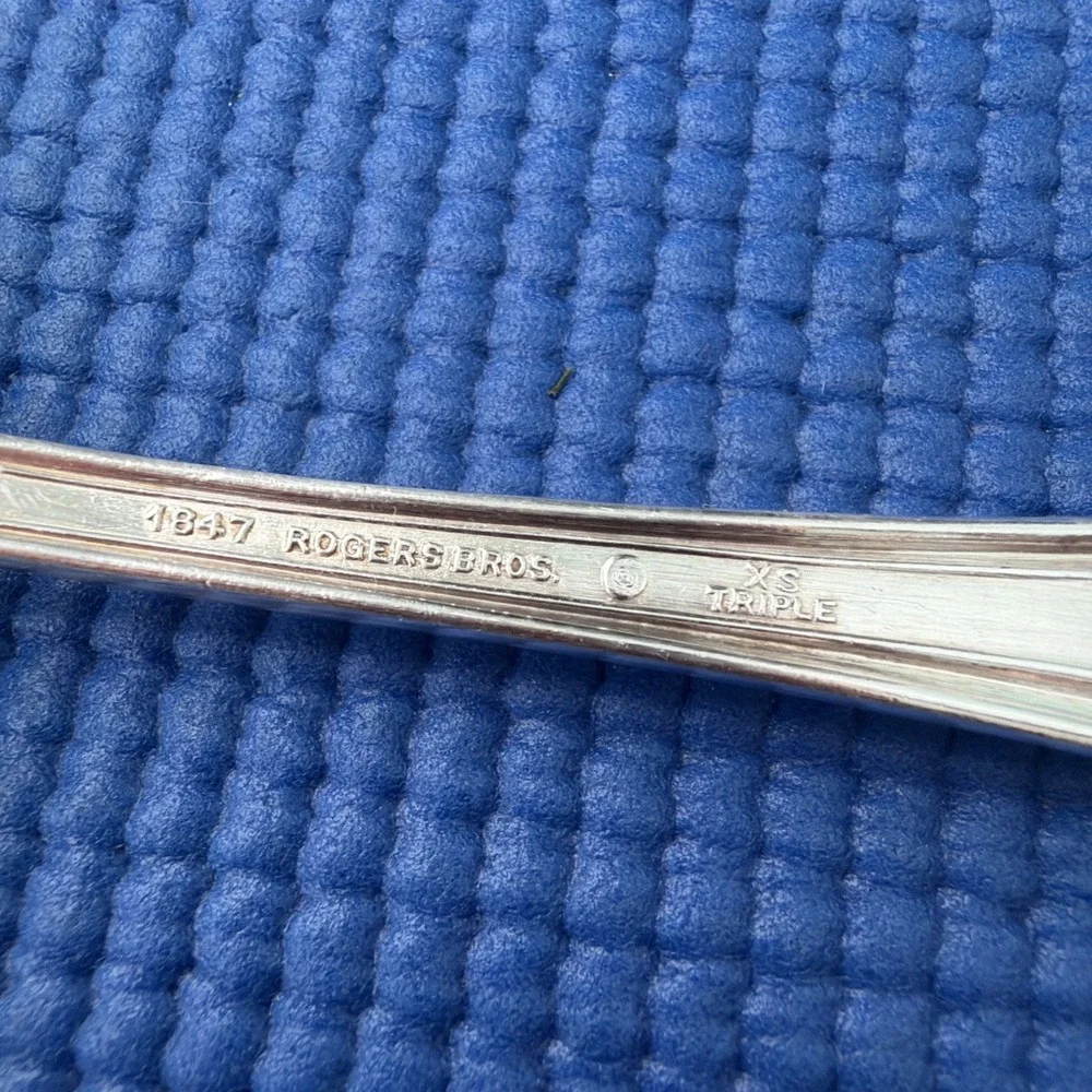 1847 Rogers Bros Old Colony Silverplate XS Triple spoons 7